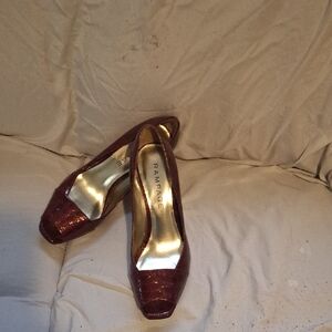 Rampage Women's Deep Red Heels